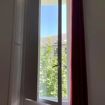 アパート 101 Pyrenees Palace