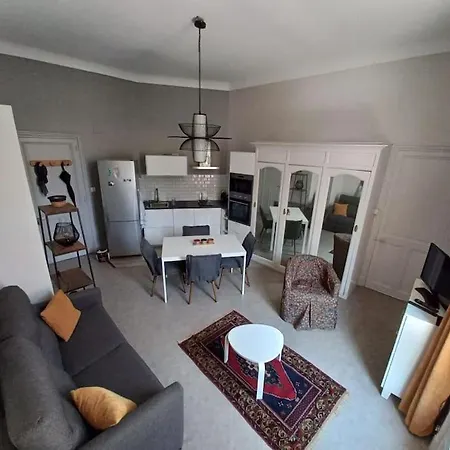 Daire 101 Pyrenees Palace