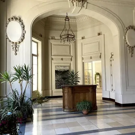 101 Pyrenees Palace Daire *