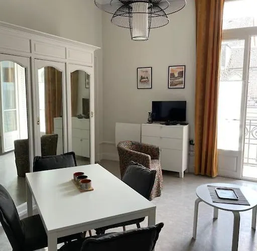 101 Pyrénées Palace Appartement Bagnères-de-Luchon